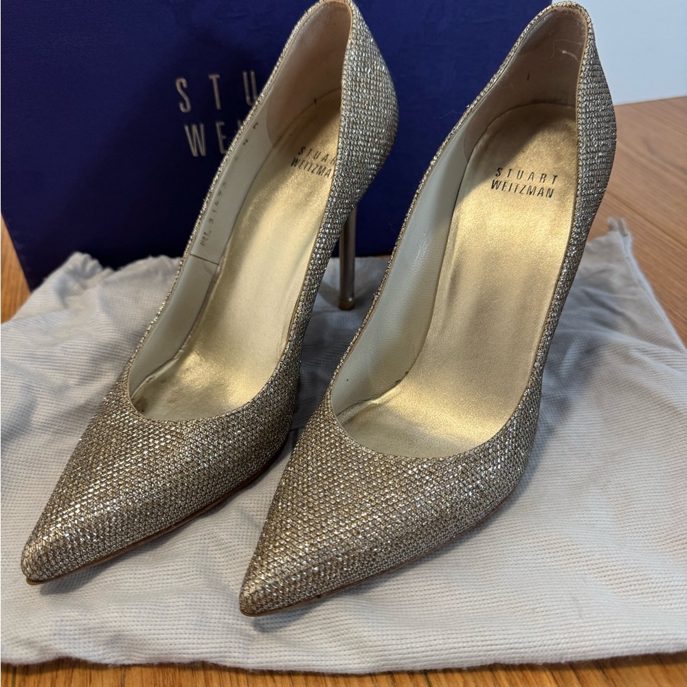 Stuart Weitzman Glittering Gold Heels